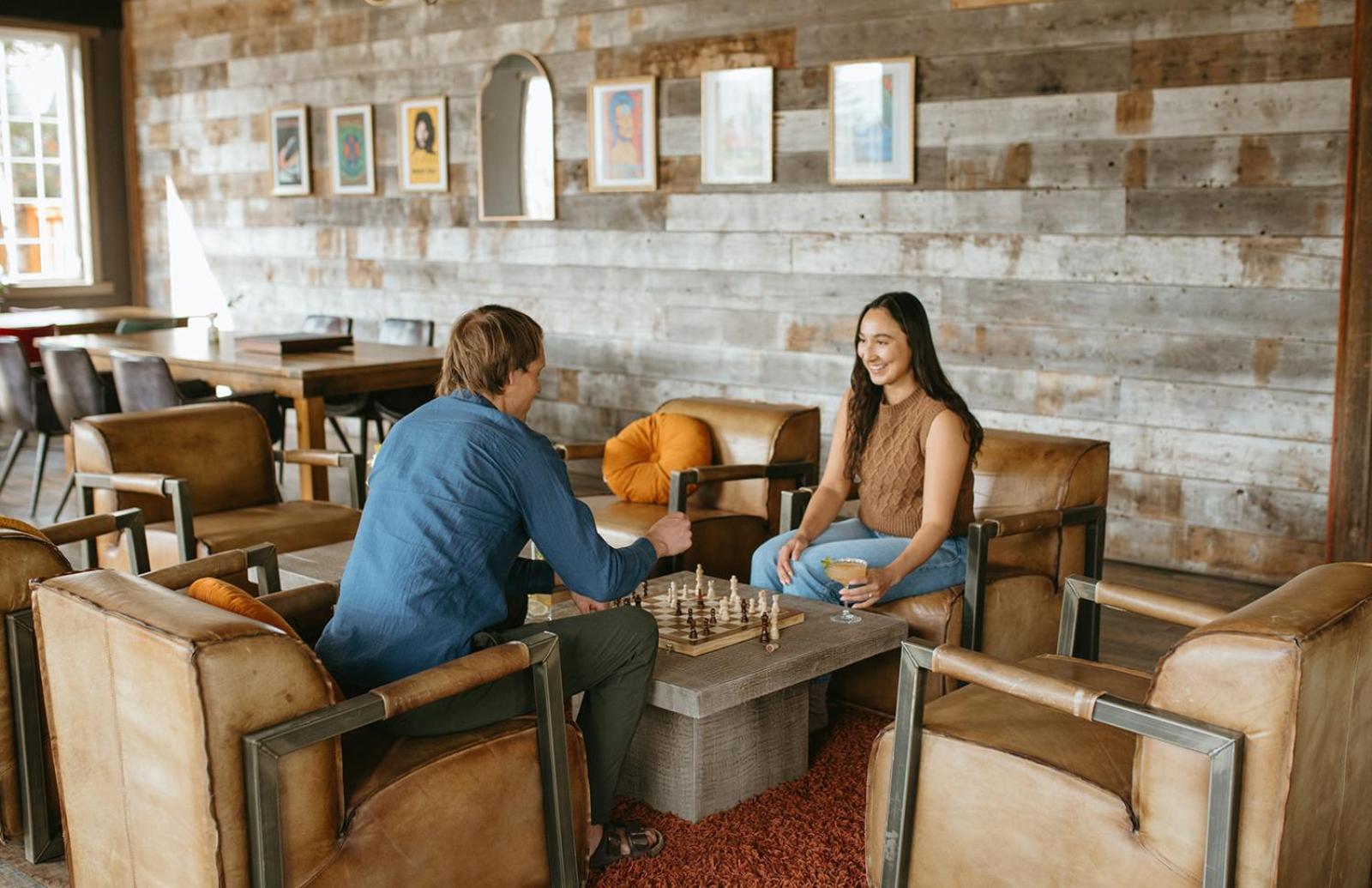 Creekside Villa 4*